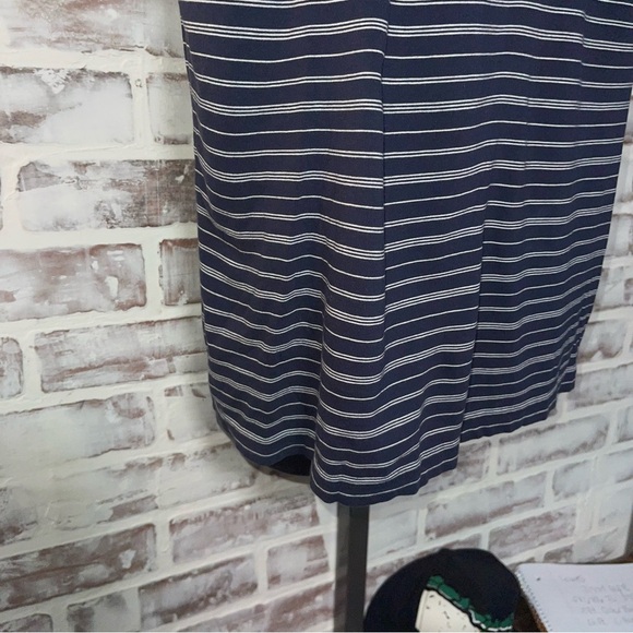 Lacoste Men's Navy Striped V-Neck Shirt medium - Picture 4 of 8